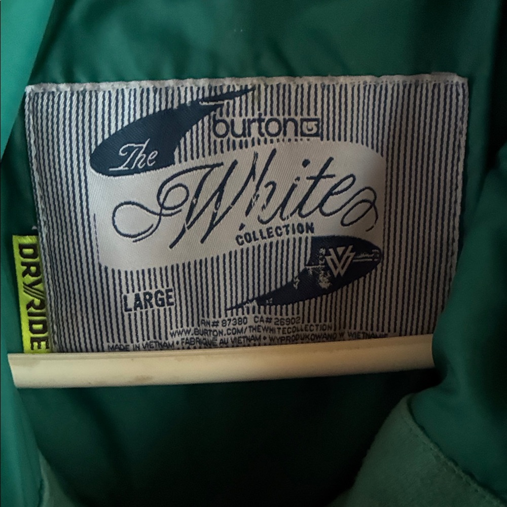 Burton Performance Jacket - Picture 2 of 4